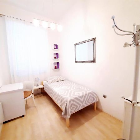 Apartment Ory Near The City Center With Free Parking Pula Ngoại thất bức ảnh