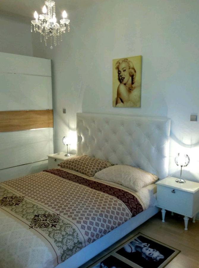 Apartment Ory Near The City Center With Free Parking Pula Ngoại thất bức ảnh